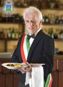sindaco cameriere