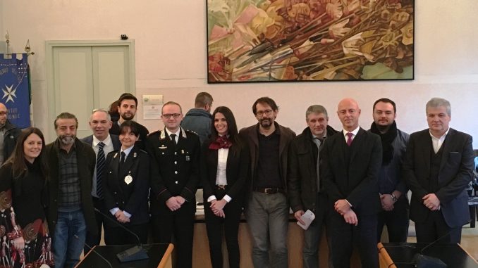 1-MAI DA SOLI