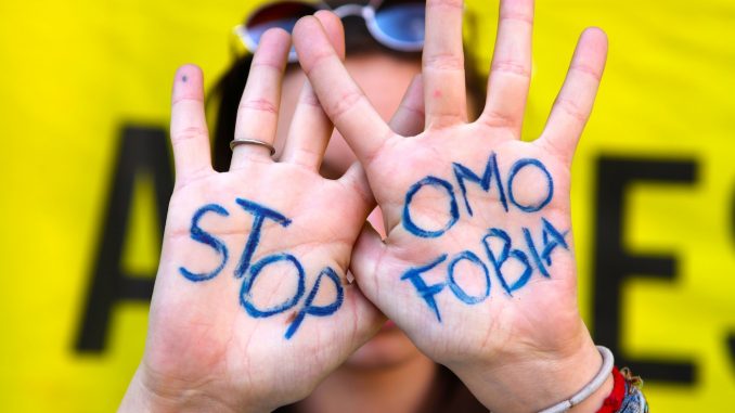 omofobia