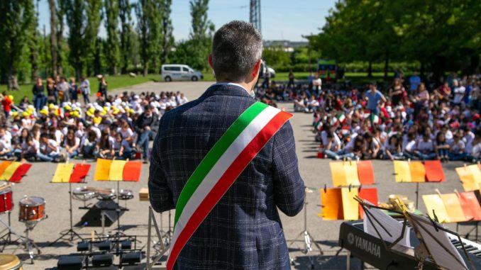 2019 05 31 Pizzarotti Festa della Repubblica scuola Micheli-3