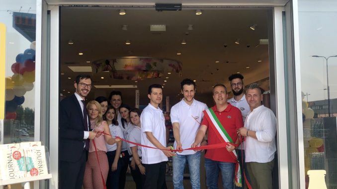 Taglio del nastro dm Fidenza