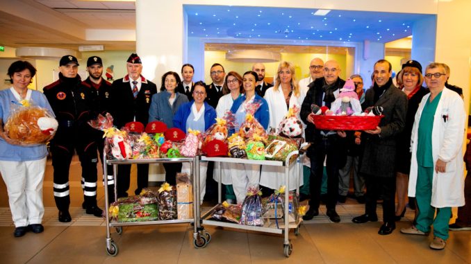 Polizia all'Ospedale bambini