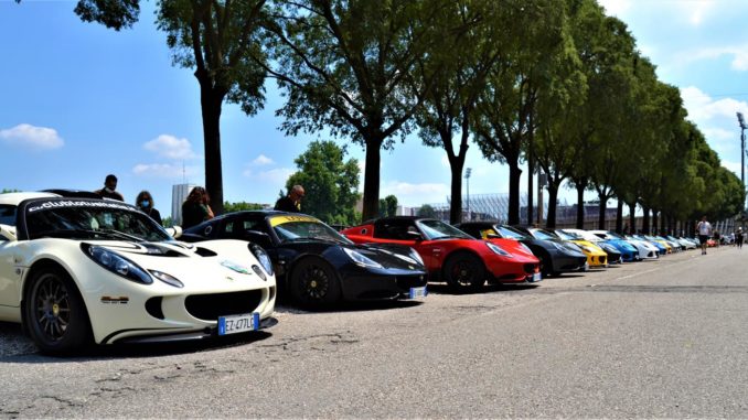 Lotus vetture