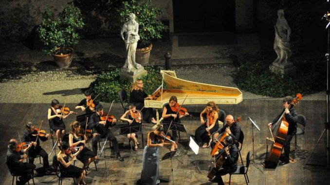 Archi Filarmonica Toscanini Costea
