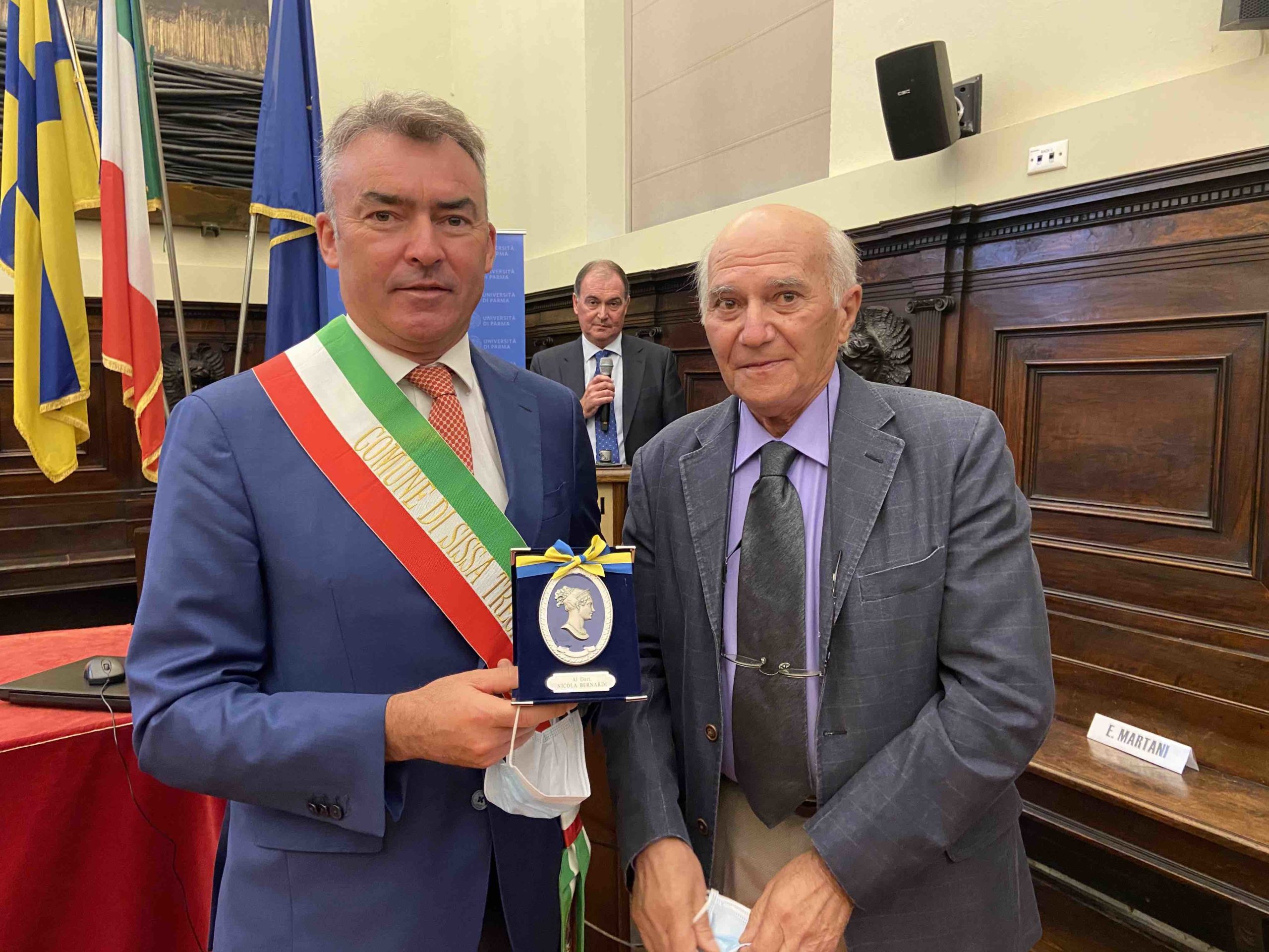 001 SISSA TRECASALI 200 anni Comunalia di Coltaro Sindaco Bernardi e presidente Mori