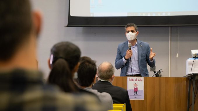 2021-05-27-Pizzarotti-Intervallo-con-il-Sindaco-Istituto-Primo-Levi-6