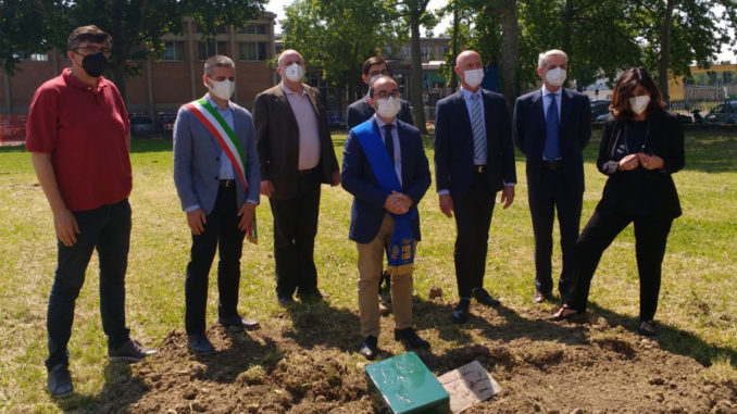 2.Posa_prima_pietra_Palestra_via_Toscanaxweb
