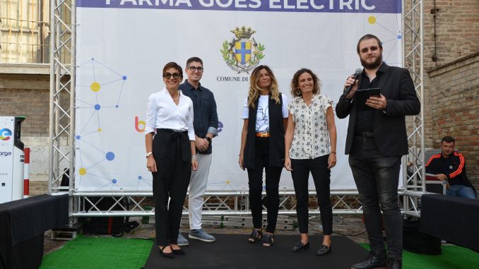 parmagoeselectric