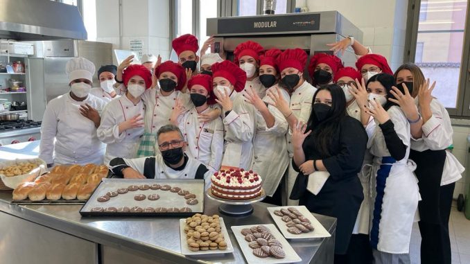 Studenti pronti per il Cooking Quiz