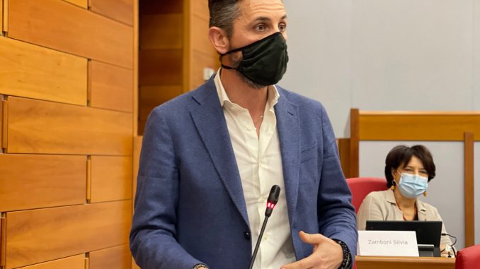 Andrea Costa