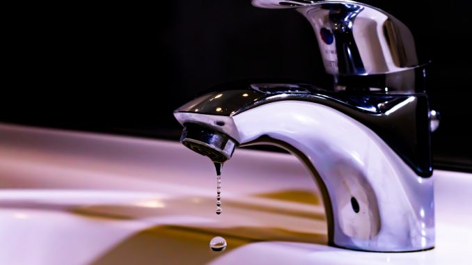rubinetto acqua