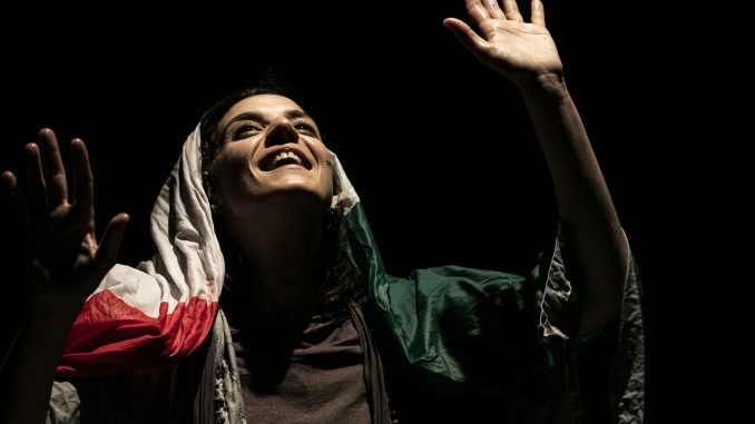56Sindrome Italia. O delle vite sospese di e con Tiziana Francesca Vaccaro al Barrio'S - Vasco-min