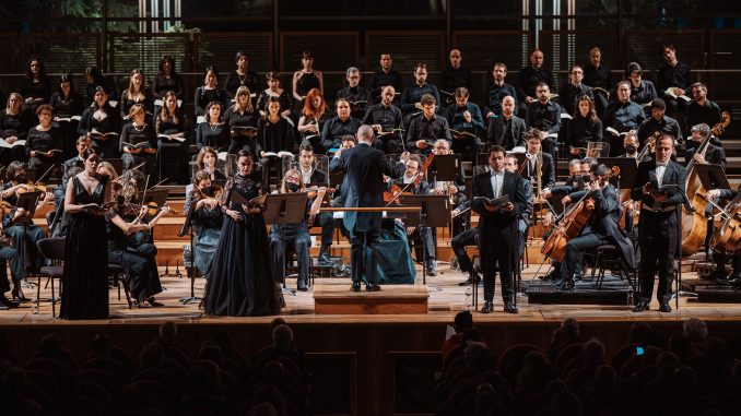 Filarmonica e Coro Diretti da Enrico Onofri
