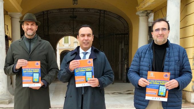 ab BASSA EST PARMENSE Protezione civile Una brochure informativa per 30mila cittadini