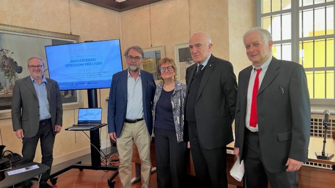 La presentazione del progetto Adolescenza - istruzioni per l'uso