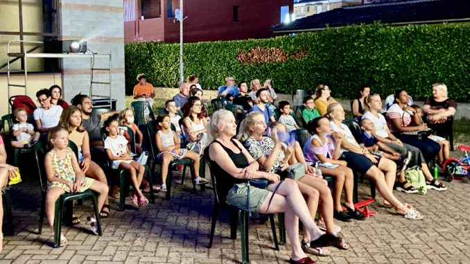 TORRILE Cinema sotto le stelle 2023 002 Foto