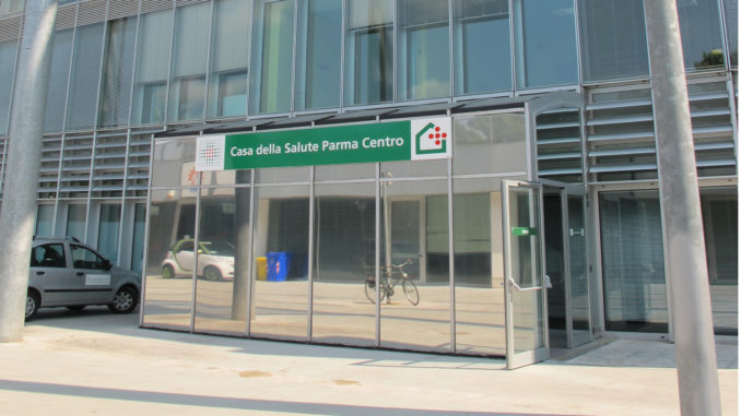 a esterna cds Parma centro.jpg