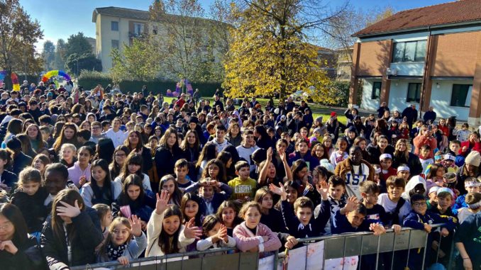 DIRITTIAMOCI TORRILE Mille bimbi in piazza per difendere i propri diritti 010