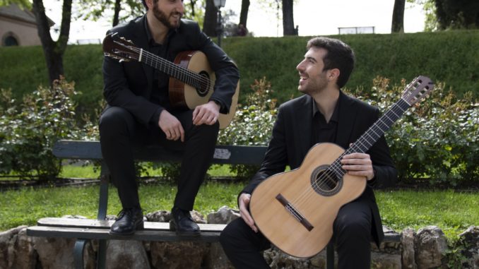 Duo Aversano Corona