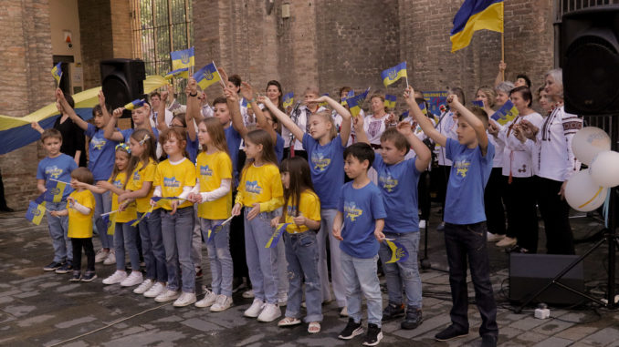 coro_bimbi_Ucraini