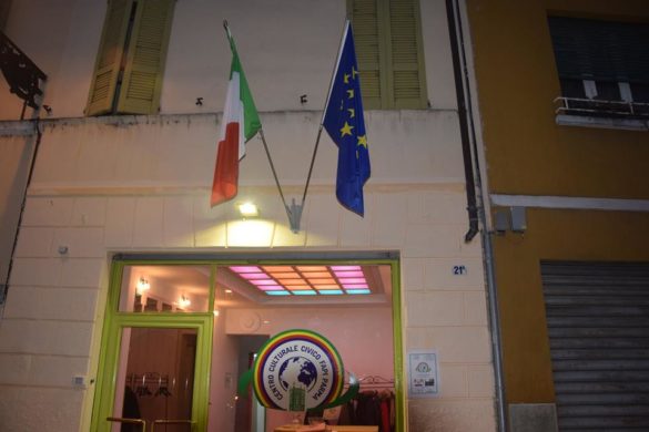 26993495_1993239110914328_6903692725525783925_n