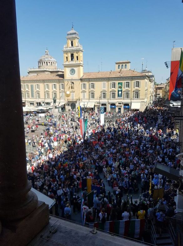 31242138_10214239142565690_7682656116671970178_n