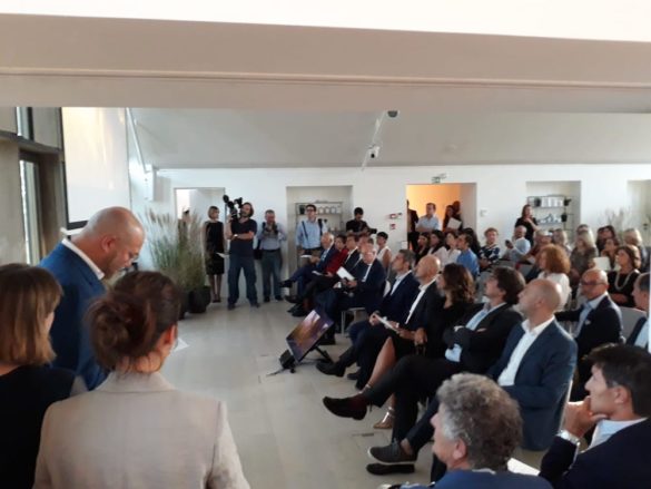 WhatsApp Image 2018-09-12 at 22.56.51