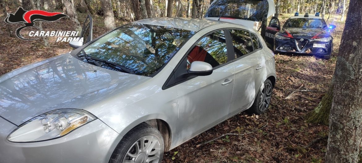 26112023-Auto-in-fugo-borgotaro