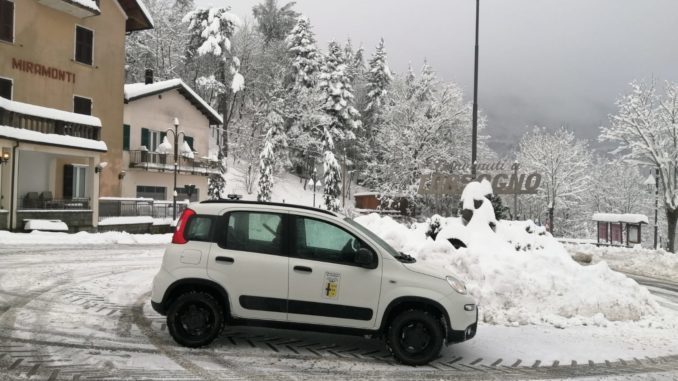 006 NEVICATA 9 FEBBRAIO Tarsogno
