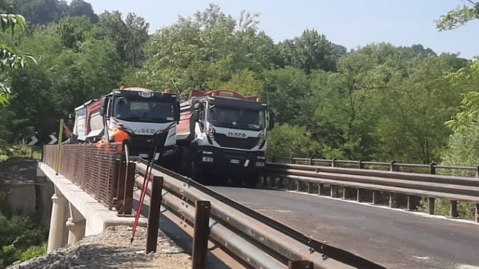 SALSOMAGGIORE Ponte di Scipione sullo Stirone Esito positivo per le prove di carico 003