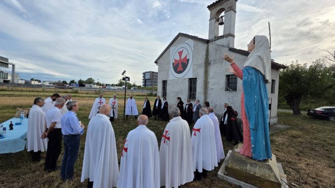 Camapana oratorio_Templari