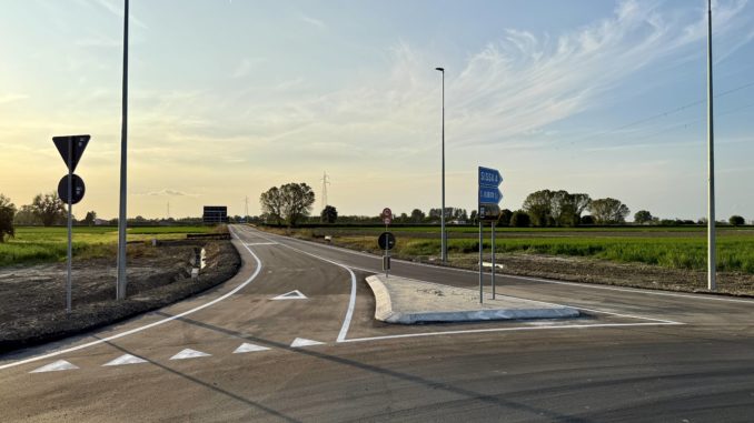 SISSA TRECASALI Aperta la tangenzialina di Trecasali sulla Strada provinciale 8 003 Foto