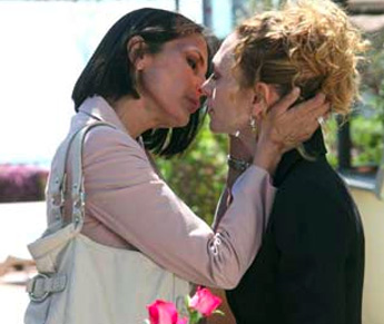Unpostoalsole-lesbo345.jpg